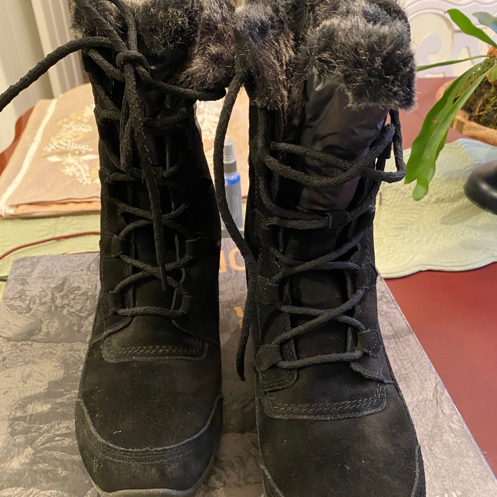 North Face boots